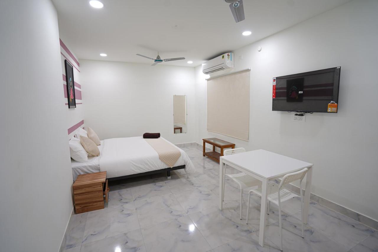Mahasri Studio Apartments- Brand New Fully Furnished Air Conditioned Studio Apartments Tirupati Esterno foto