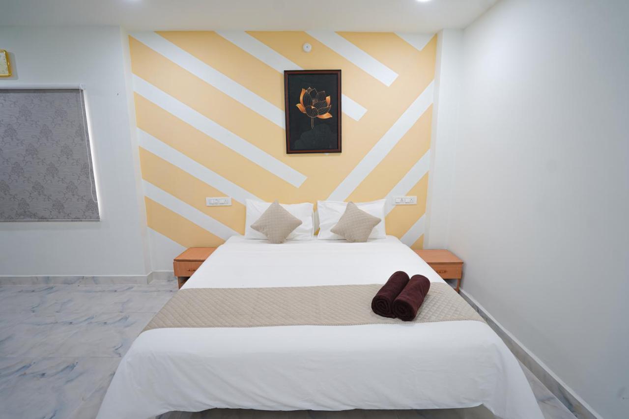 Mahasri Studio Apartments- Brand New Fully Furnished Air Conditioned Studio Apartments Tirupati Esterno foto