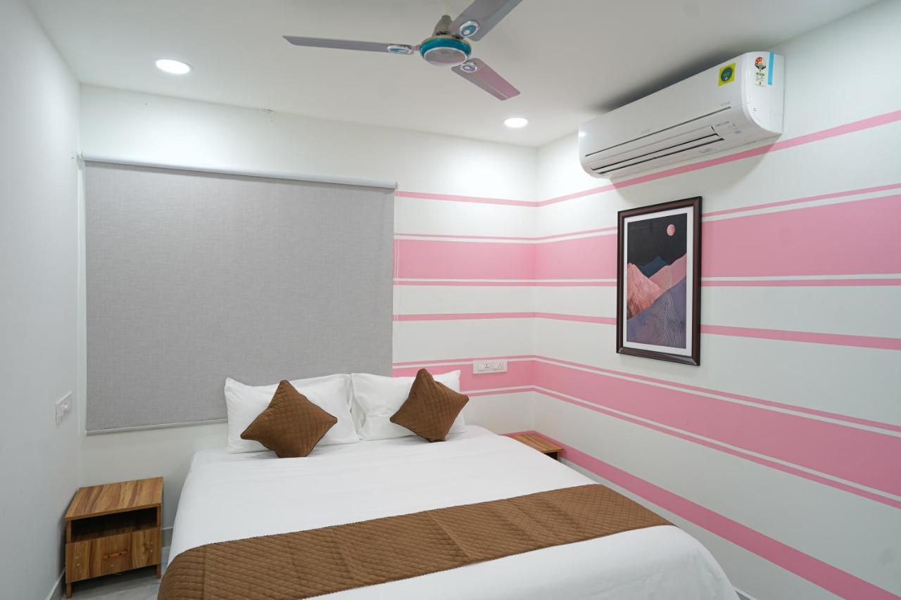 Mahasri Studio Apartments- Brand New Fully Furnished Air Conditioned Studio Apartments Tirupati Esterno foto